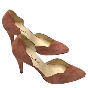 90s Vintage Garolini Suede Scalloped Closed Toe Heels Pumps Shoes Tan 7 Evening
